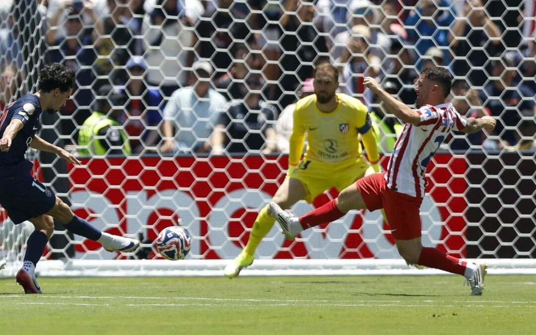 El Atlético cae 4-0 ante el PSG en su debut en el Mundial de Clubes