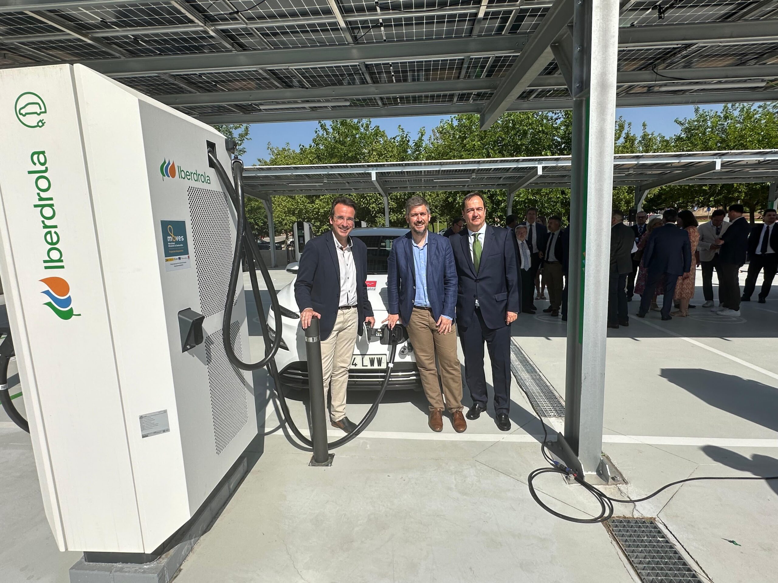 Notadeprensa_Leganés inaugura la electrolinera más grande de Madrid con 47 puntos de recarga
