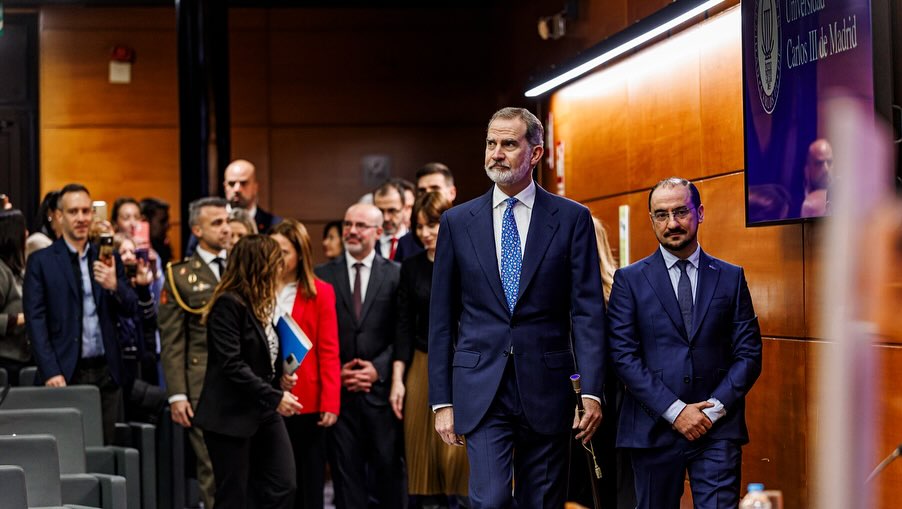 Felipe VI impulsa innovación juvenil