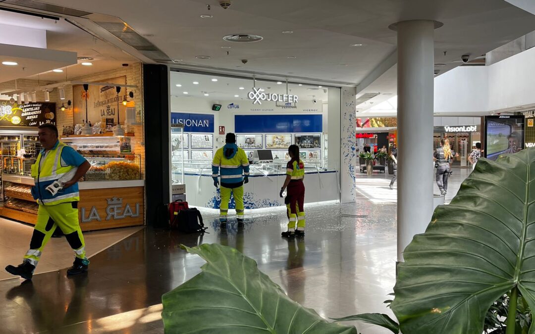 ULTIMA HORA: Joyas sustraídas en espectacular robo en Parquesur
