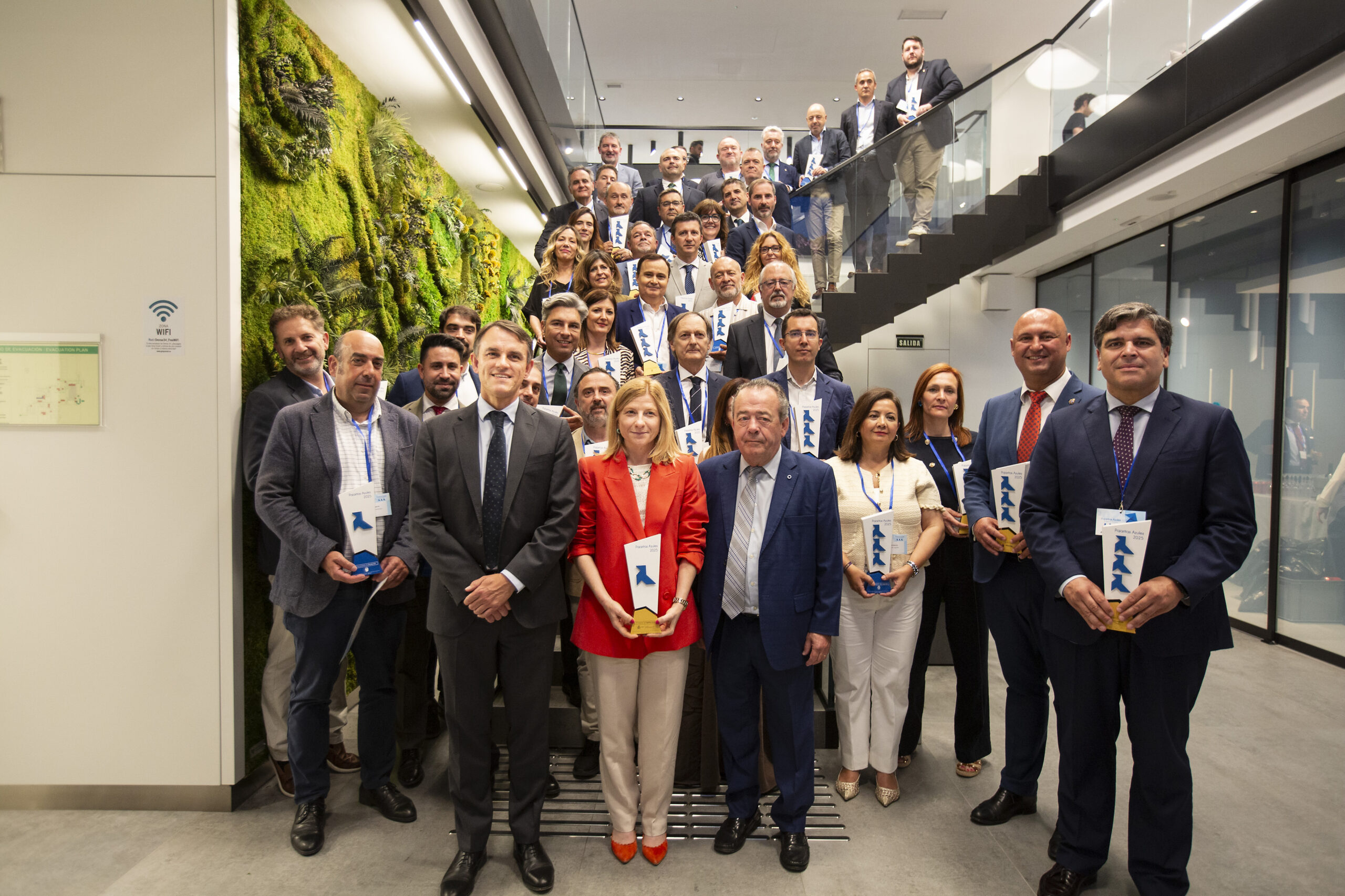 PrensadeLeganés_Leganés recibe por segundo año las tres Pajaritas Azules por su reciclaje