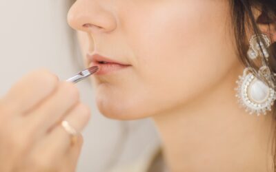 Sanidad prohíbe la venta de cosméticos de cuatro marcas por irregularidades