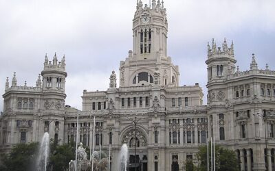 Madrid convoca 109 plazas de empleo público para trabajadores sociales y jardineros