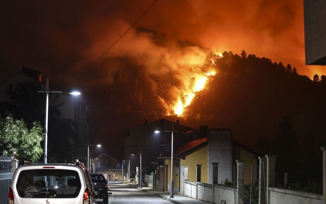 Incendios arrasan Barco de Valdeorras y Orense supera 62.000 hectáreas quemadas