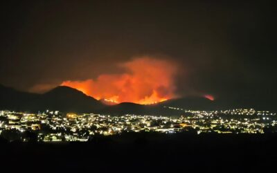 Nuevos incendios en León obligan a desalojar a cientos de vecinos