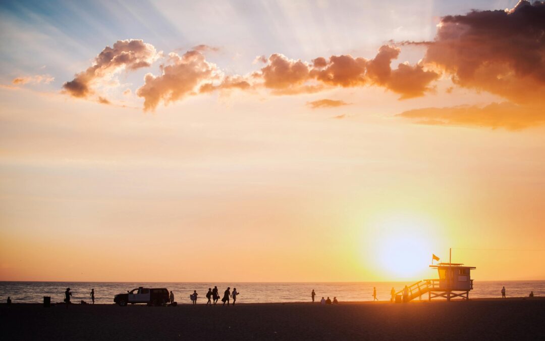 Huelga de socorristas deja sin cobertura total a las playas de Barcelona