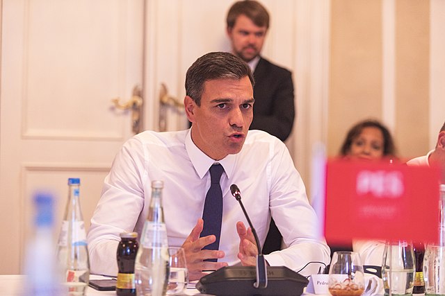 Sánchez amplía el Plan de Formación en Emergencias a 25.000 escuelas