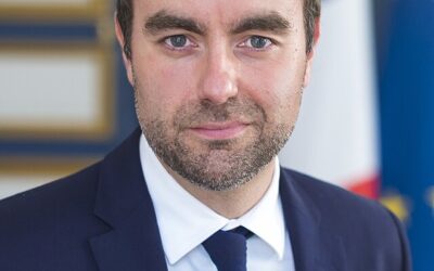 Macron nombra a Sébastien Lecornu nuevo primer ministro de Francia