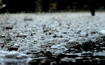 Lluvias intensas en Catalunya provocan la muerte de un menor y cortes generalizados