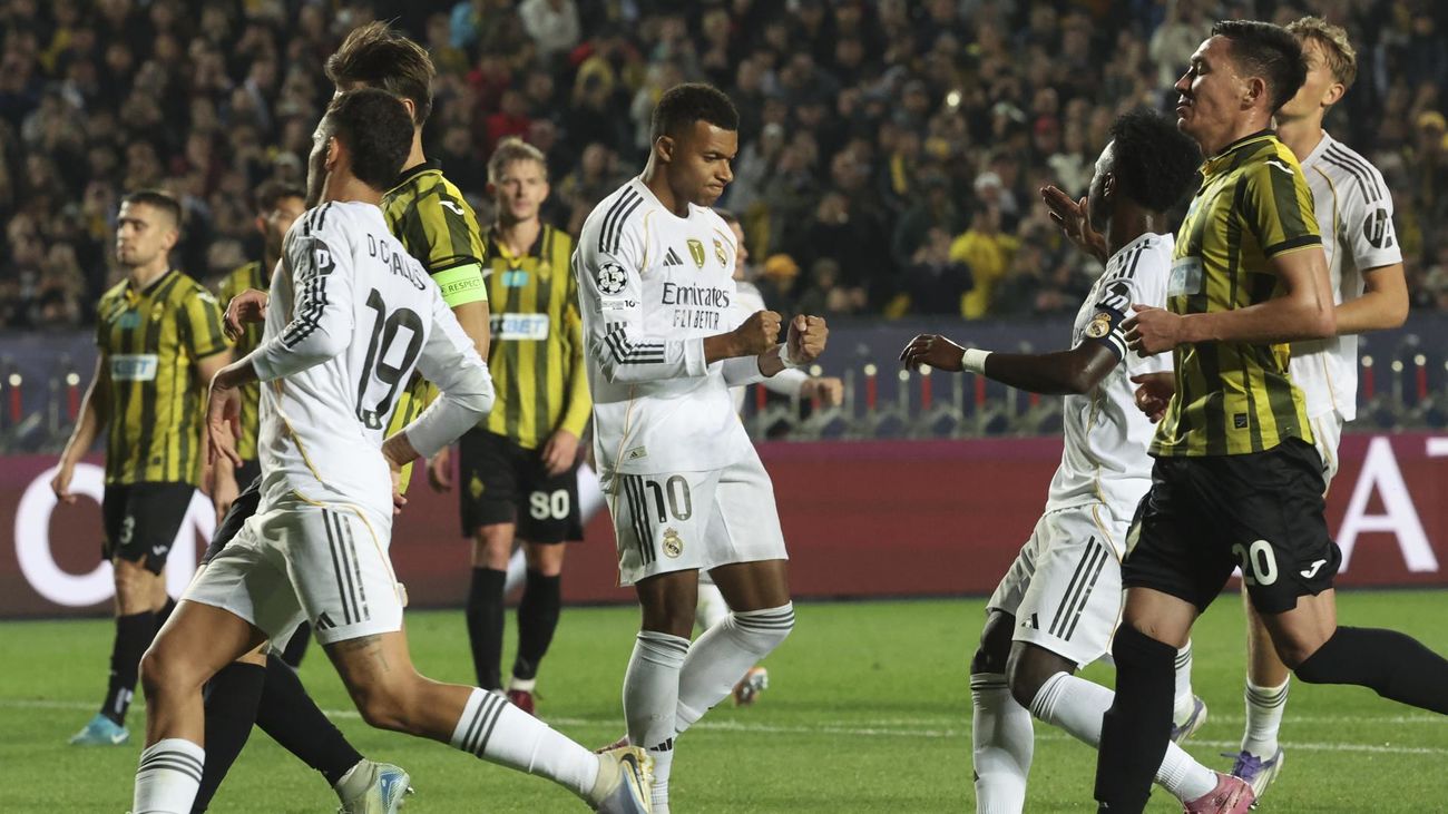 EFE_El Real Madrid golea 0-5 al Kairat Almaty con hat-trick de Mbappé