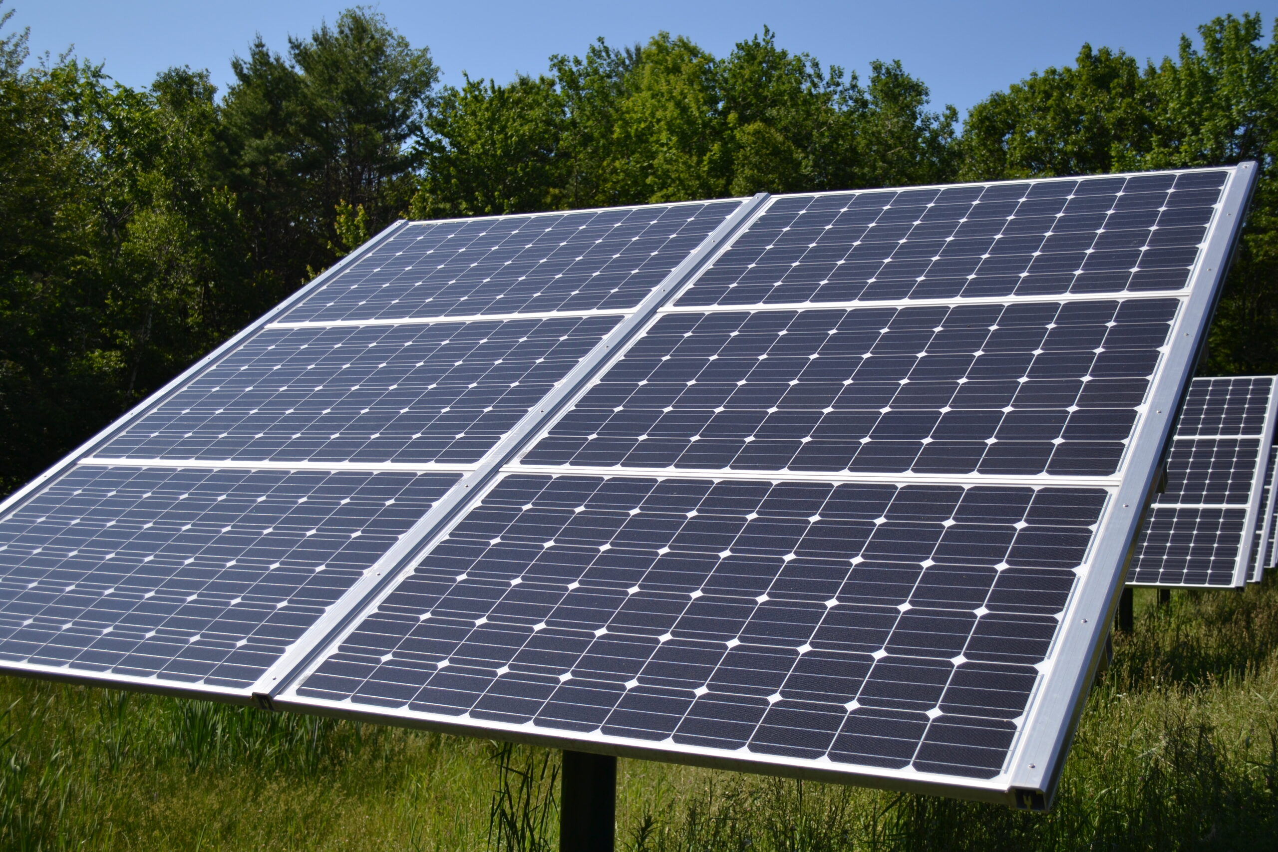 Madrid limita al 4% el suelo disponible para plantas solares para proteger el campo tradicional