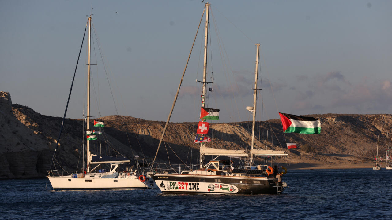 France 24_Interceptada parte de la flotilla humanitaria rumbo a Gaza con 30 españoles a bordo
