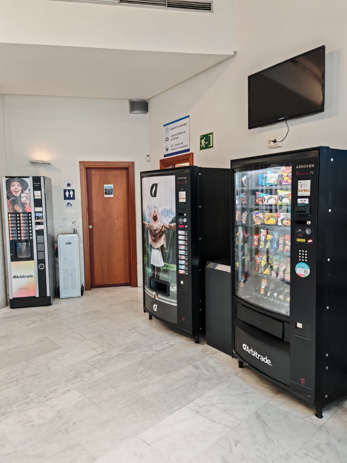 PrensaLeganés_MAQUINAS VENDING SARAMAGO 2