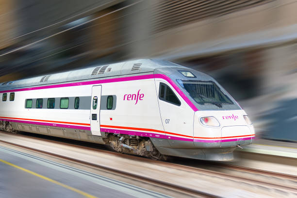 iStock_Renfe informa que el retraso medio de Cercanías en Madrid en septiembre fue de 30 segundos