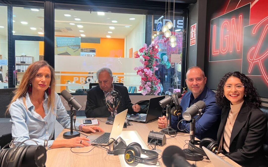 22/10/2025 – MITOMANÍA – CÓCTEL CON SARA REQUES