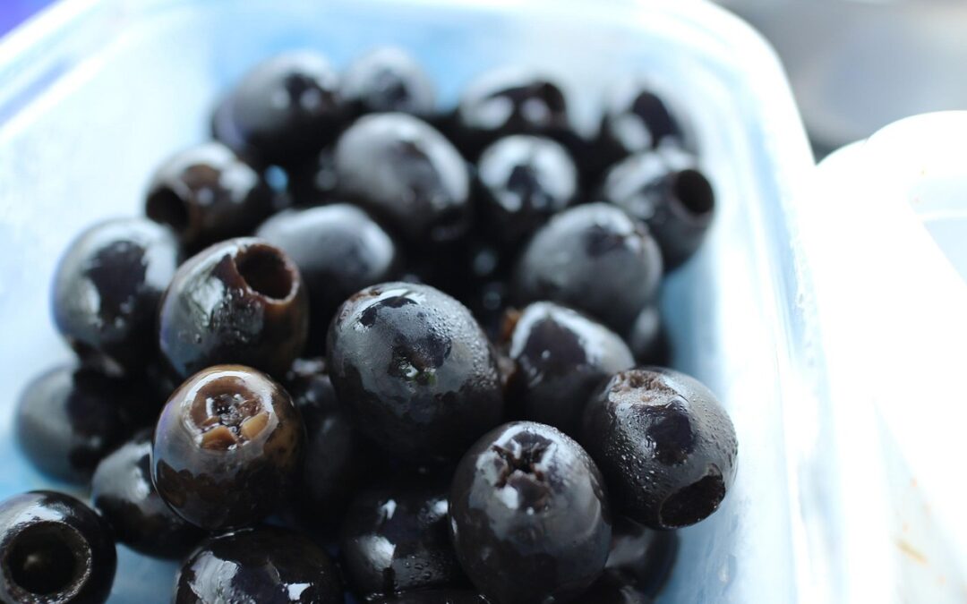 La Unión Europea podrá imponer sanciones a EE.UU. por los aranceles a la aceituna negra española