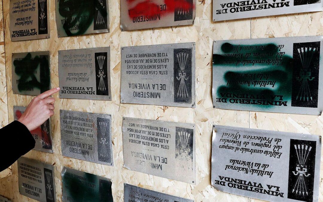 El Gobierno publicará en noviembre el catálogo de símbolos franquistas