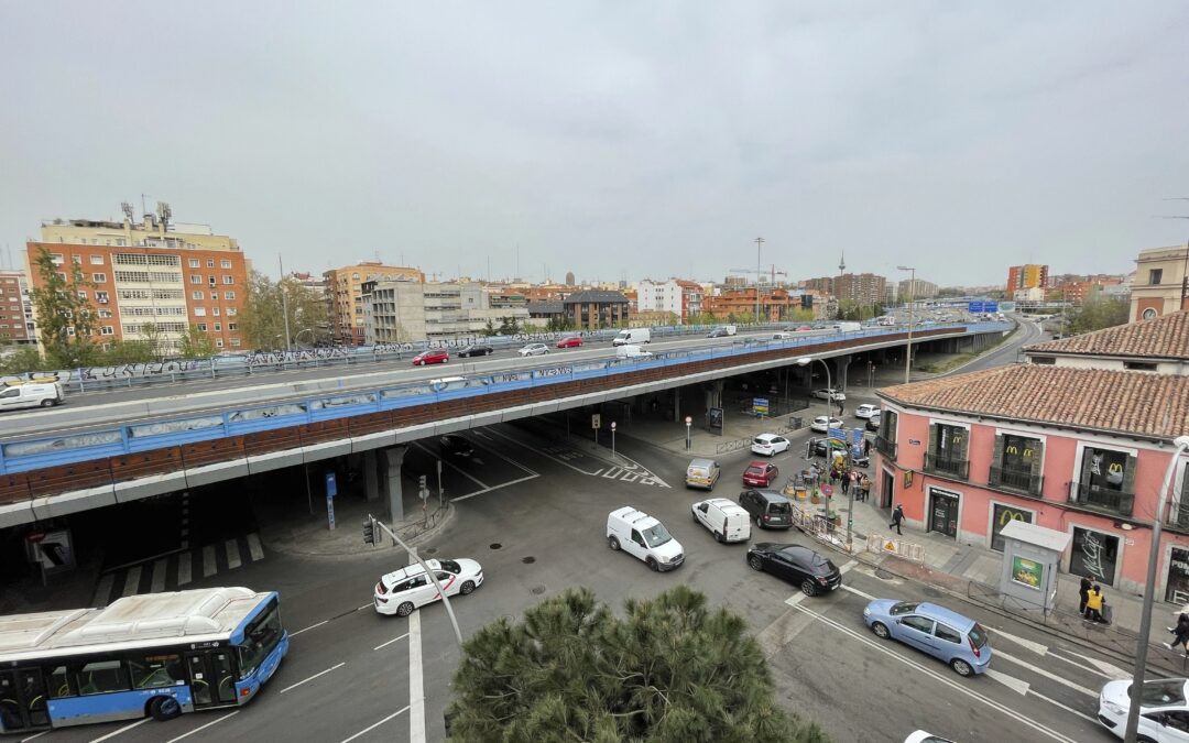 Un supuesto yihadista reducido a tiros por la Policía en Puente de Vallecas