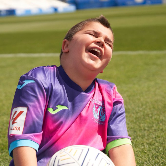 CadenaSer_(El C.D. Leganes llama a la solidaridad para ayudar a un niño leganense con una enfermedad rara)