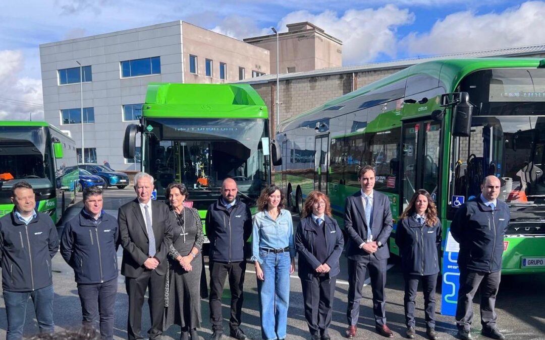 Ayuso anuncia en Leganés el primer autobús autónomo y a demanda de España