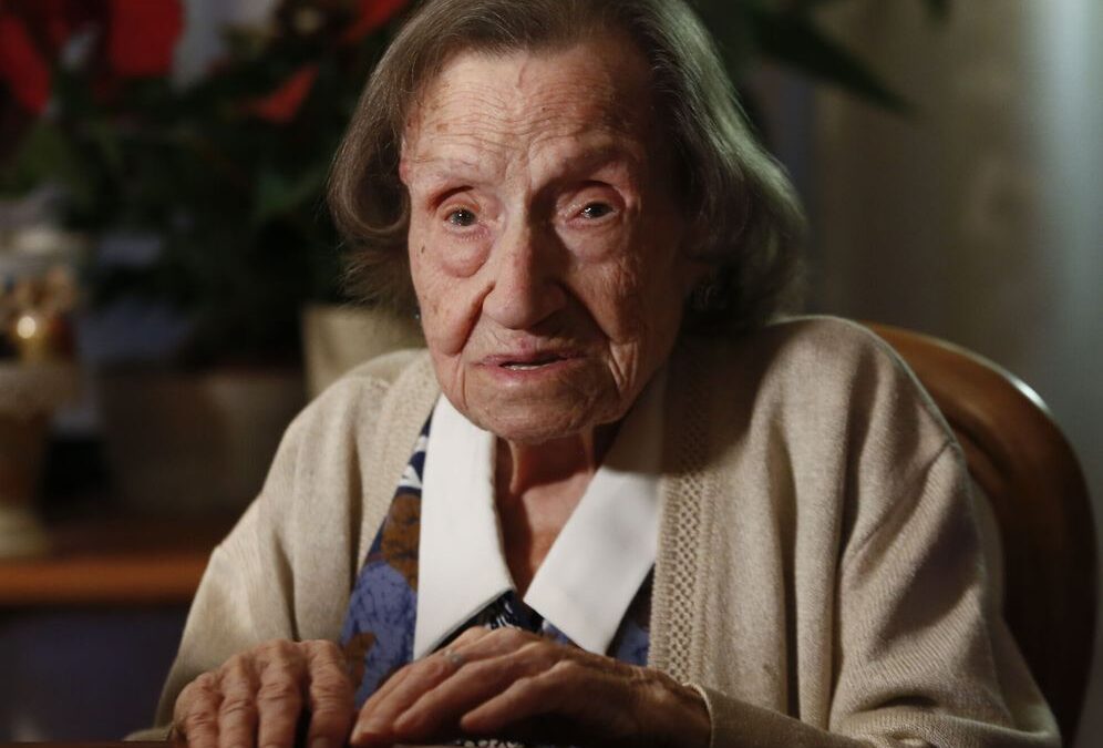 Fallece a los 112 años Angelina Torres Vallbona, la mujer más longeva de España