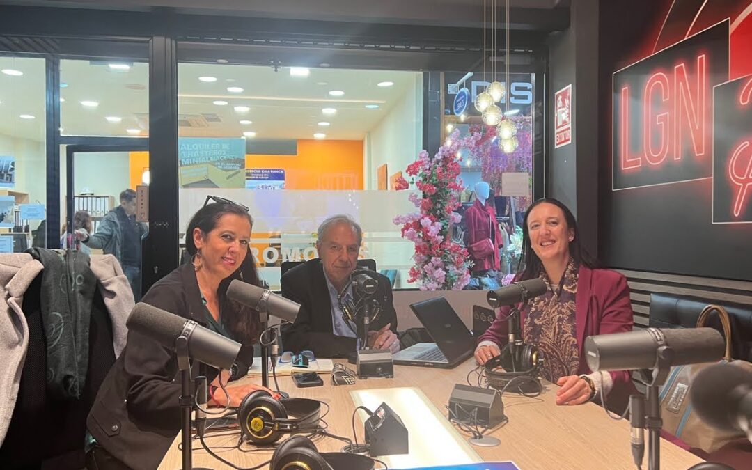 20/11/2025 – MITOMANÍA – BEATRIZ ÁLVAREZ Y MAMEN GARCES