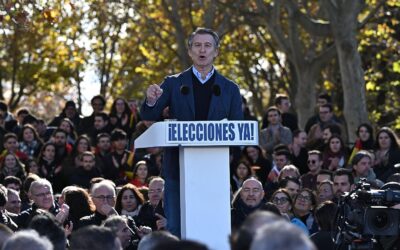 Feijóo acusa a Sánchez de “corrupción” ante miles de asistentes y pide a los socios del PSOE que se “retraten”