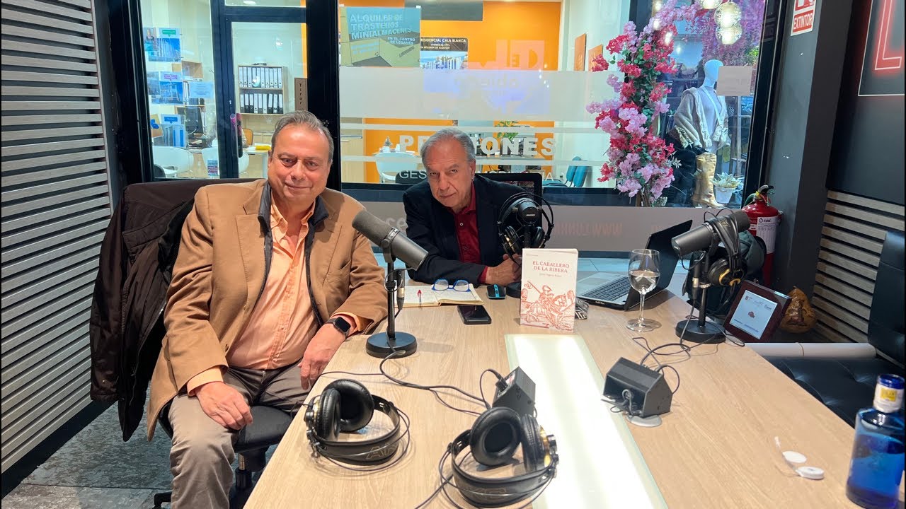 03/12/2025 - MITOMANÍA - ENTREVISTA A JAVIER ALGARRA