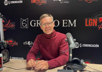 04/12/2025 – MÁS QUE PALABRAS – LA PROSTITUCIÓN DE LO PÚBLICO