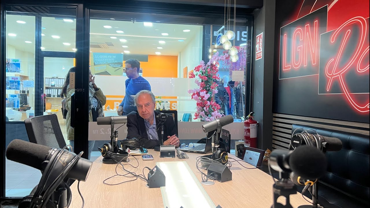 11/12/2025 - MITOMANÍA - EDITH SALAZAR