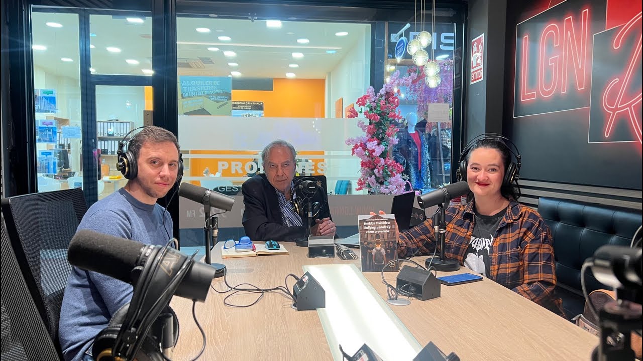 11/12/2025 - MITOMANÍA - DE FÁBULA