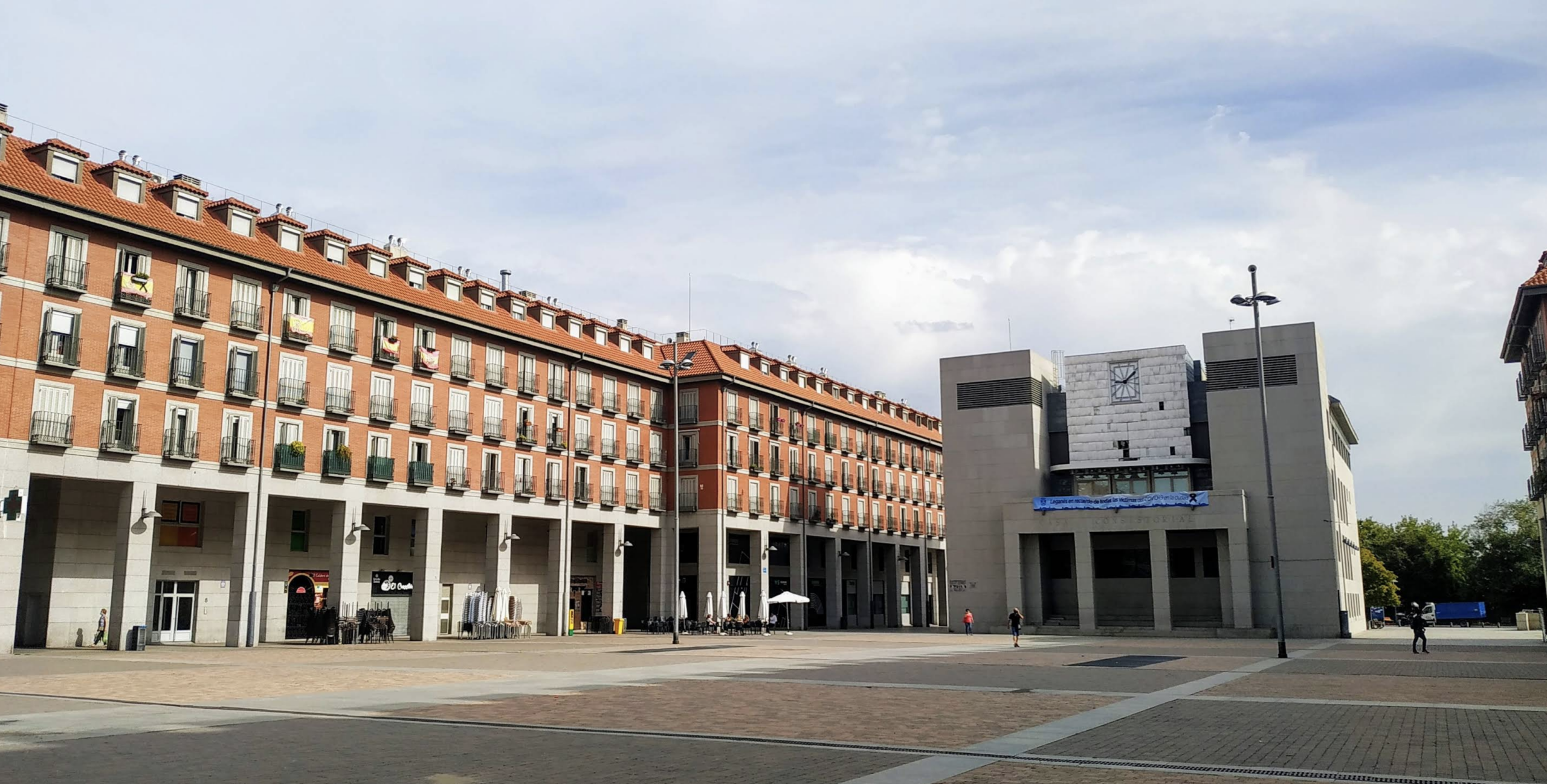 El carrillón más grande de España vuelve a sonar en la Plaza Mayor de Leganés tras una década El carrillón más grande de España vuelve a sonar en la Plaza Mayor de Leganés tras una década