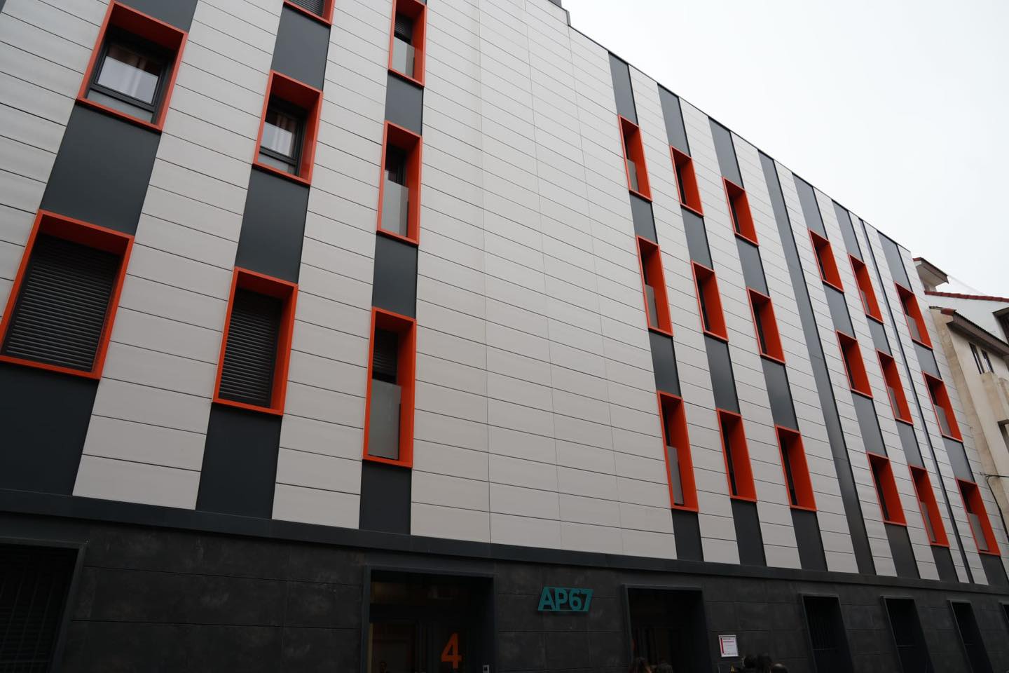 Licencias en 12 días y foto institucional: la rehabilitación en Leganés que desata críticas por trato de favor