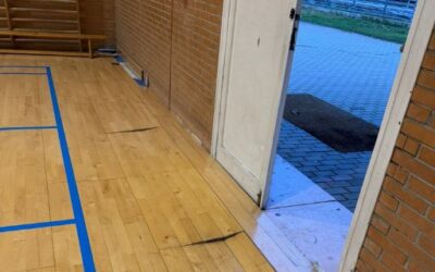 Denuncias por el mal estado del Pabellón Olimpia en Leganés: goteras y suelos levantados