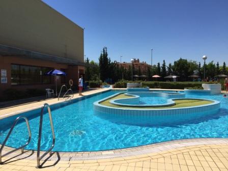Abren las piscinas de verano de Leganés entre críticas por el sistema de compra de entradas