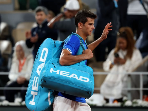 Rafa Jódar dice adiós a Roland Garros tras una valiente actuación ante Zverev Rafa Jódar dice adiós a Roland Garros tras una valiente actuación ante Zverev