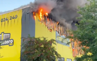 Humo visible desde Leganés tras un incendio en Villaverde